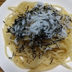 和えるだけ！しらすのバターしょうゆパスタ